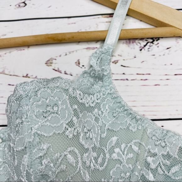 Rene Rofe pastel green lace bra 38B - Picture 6 of 14